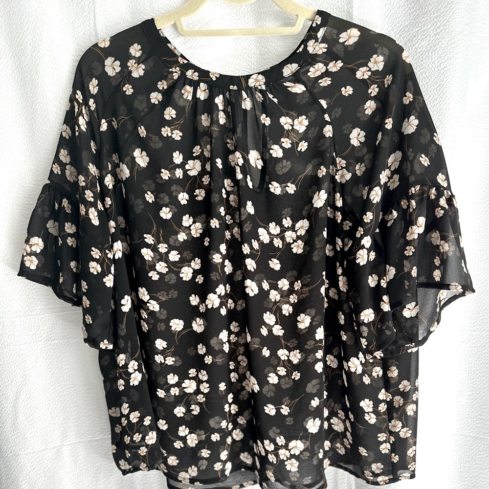 Ava and Viv Sheer top